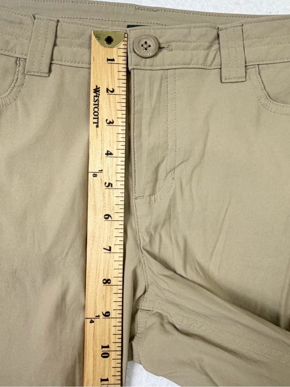 Eddie Bauer Pants Women Sz 8 Beige Rainier Capri Outdoor Hiking Lightweight - Picture 8 of 9